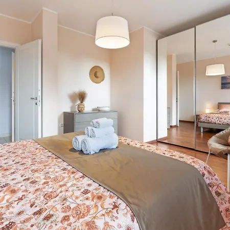 Guesthost - Relax & Fun Between Sea & Appartement Sìnnai
