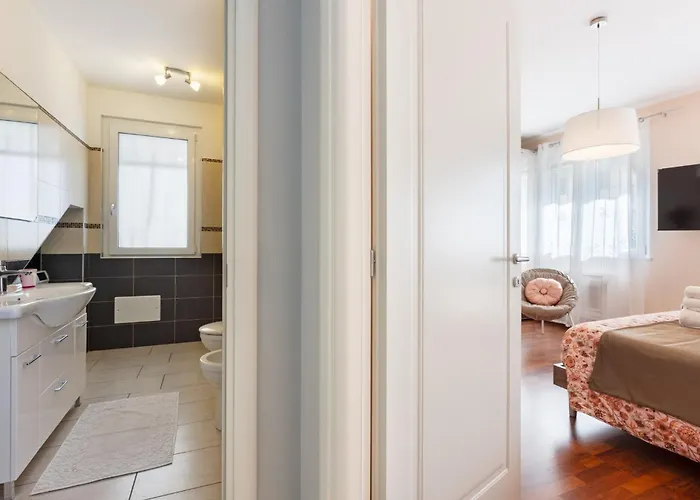 Guesthost - Relax & Fun Between Sea &